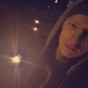 Meet your Posher, Hunter